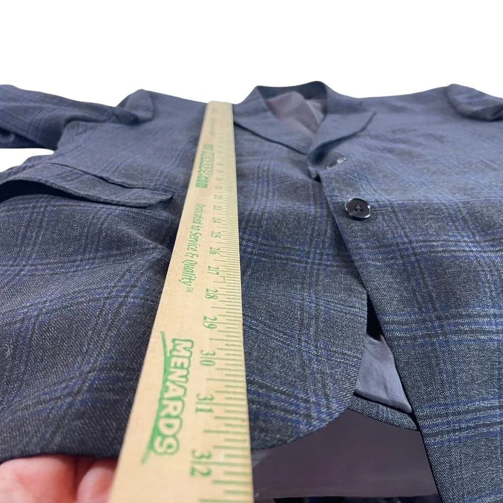 Jos A Bank Traveler Wool Blazer Jacket Mens 48 R Gray Checks Sport Coat Tailored